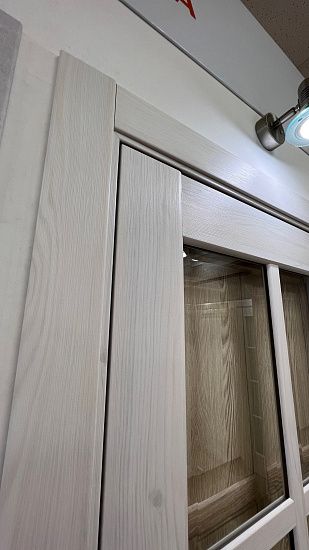 Межкомнатная дверь  